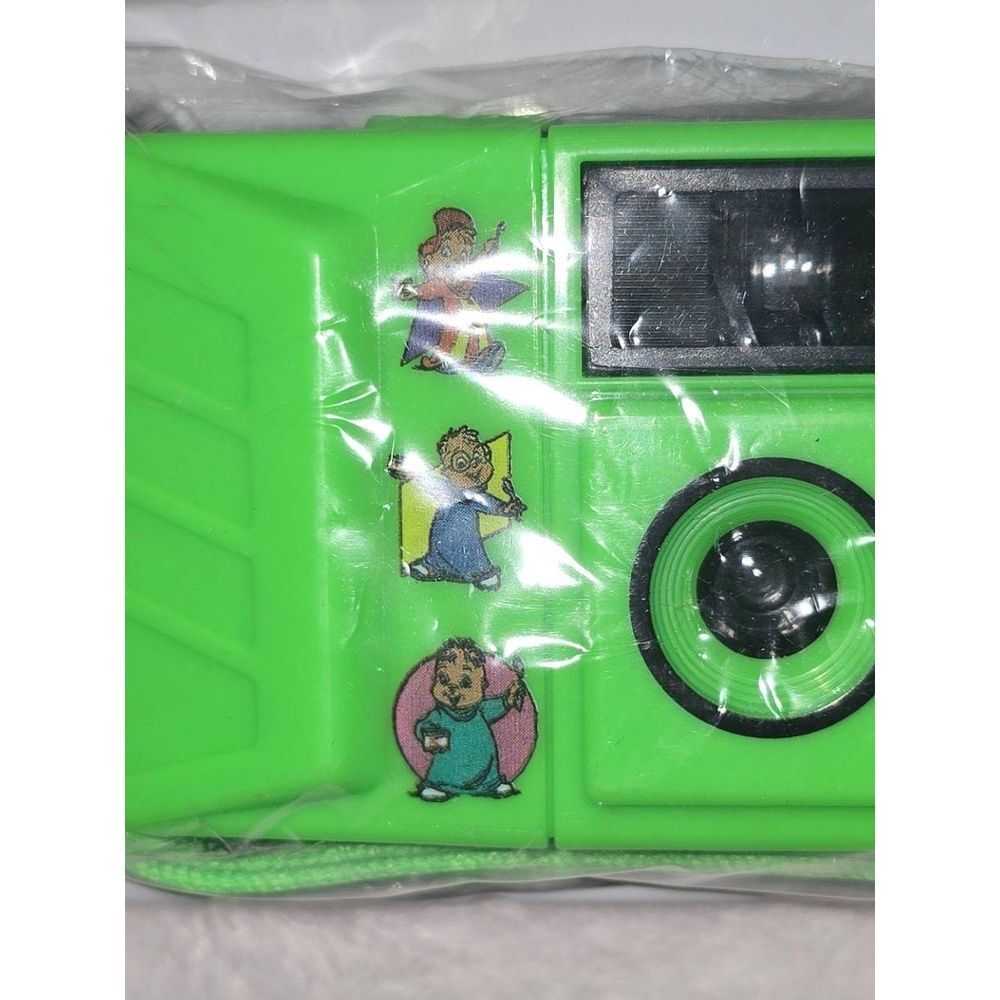 NEW Del Monte Alvin Chipmunks 110 Film Camera Neon Green Collectible Box Damage - Picture 4 of 6